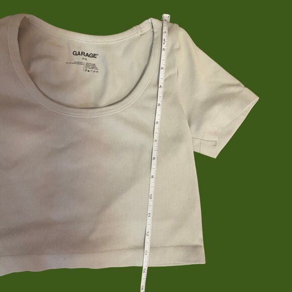 Garage White Ribbed Scoop Neck Crop Top | Size P/S - Picture 4 of 6
